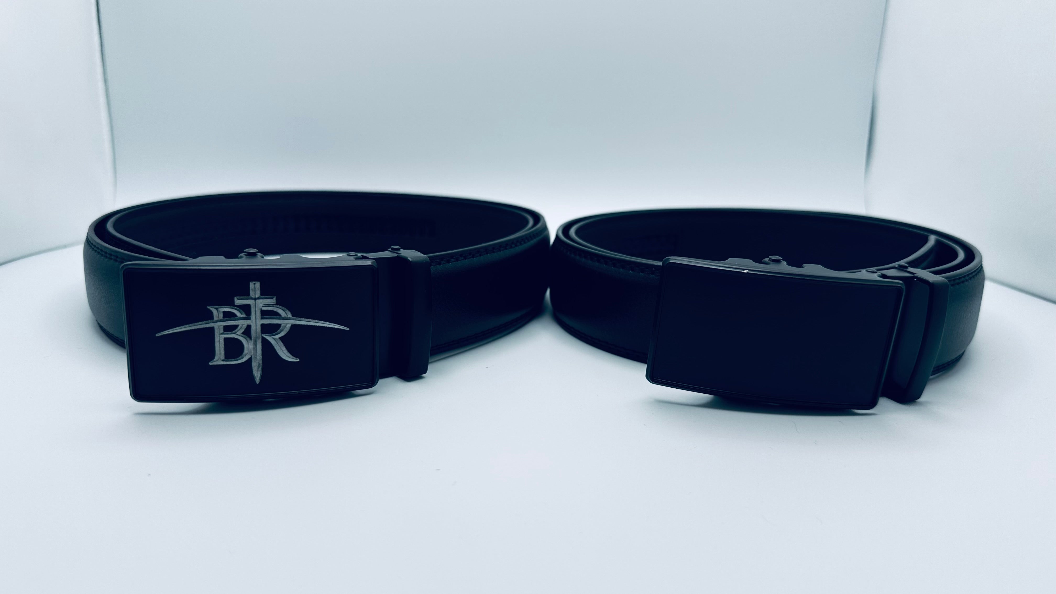 The Sovereign Leather Ratchet Belt | Matte Black Auto-Lock